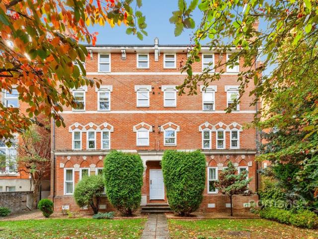 Prospect Place, Osborne Road, Windsor SL4, 2 bed flat to rent, £1,750 pcm | PrimeLocation