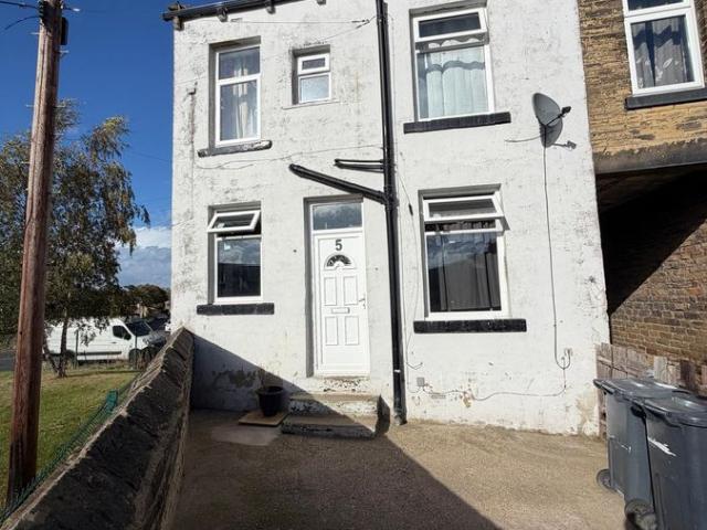 Prospect Road, Otley Road, Bradford, West Yorkshire BD3, 2 bed terraced house to rent, £675 pcm | PrimeLocation