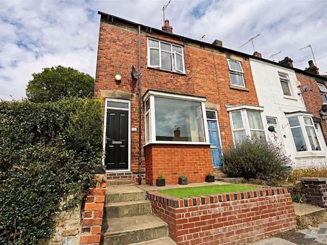 Prospect Road, Old Whittington S41, 2 bed end terrace house to rent, £800 pcm | PrimeLocation