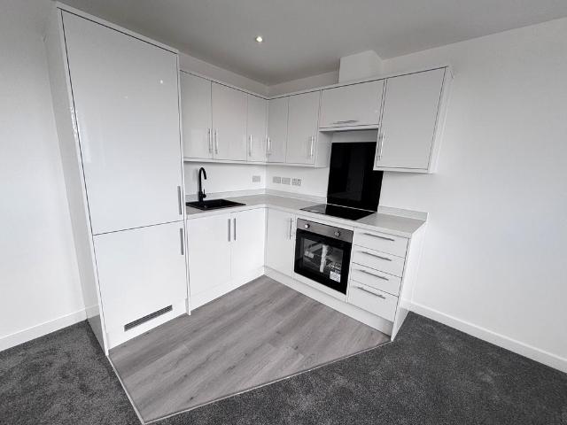 Prospect Street, Hull, HU2 1 bed apartment to rent £800 pcm £185 pw