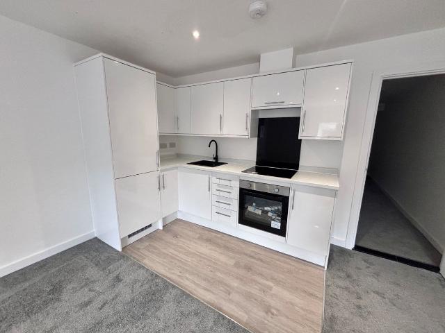 Prospect Street, Hull HU2, 1 bed flat to rent, £800 pcm | PrimeLocation