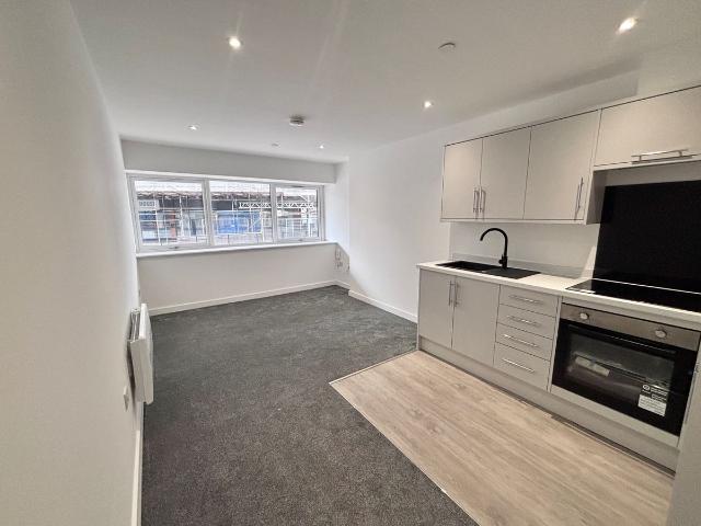Prospect Street, Hull HU2, 1 bed flat to rent, £800 pcm | PrimeLocation