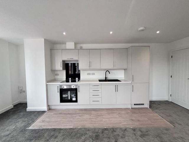 Prospect Street, Hull HU2, Studio to rent, £700 pcm | PrimeLocation
