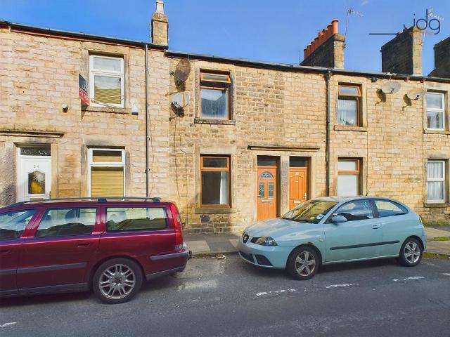 Prospect Street, Lancaster, LA1 2 bed terraced house to rent £800 pcm £185 pw