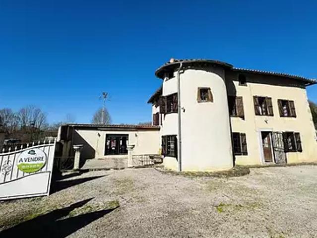 Prat Bonrepaux 09160 Achat / Vente maison 12 pièces t12 piscine terrasse