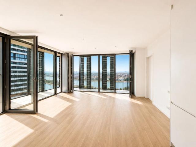 Prater, Stephansdom & Donau: Exklusive Eckresidenz mit unverbaubarem Fernblick. DC2 Tower