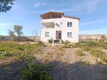 Pratik Den/ Kocasinan Saraycık Da Satlık 2.5 Kat Villa