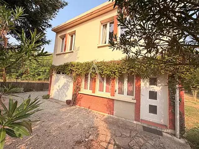 Prayssac 46220 Achat / Vente maison 5 pièces t5 au dernier étage jardin