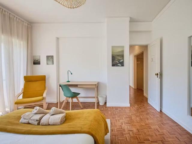 Praça Alvalade, Lisbon, Lisbon 1700 234