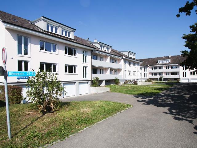 Prachtvolle 2 Zimmer Wohnung im Herzen von Reinach BL