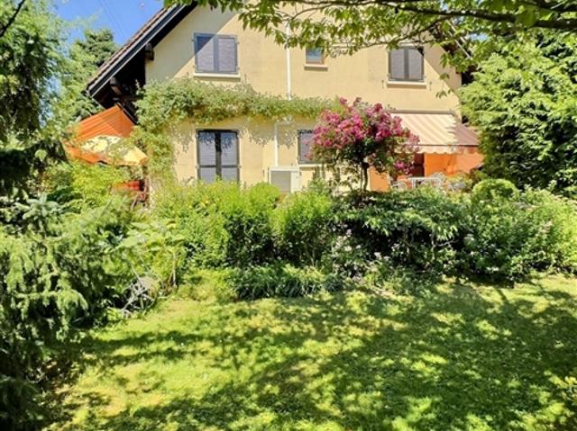 Prachtvolles Haus in Leibrente ohne Leibrente bewohnt