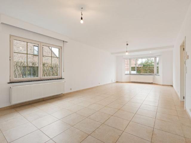 Prachtig 2 slaapkamer appartement met tuin te huur Temse