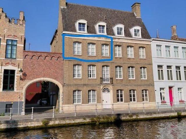 Prachtig 2 slaapkamerappartement op sublieme ligging