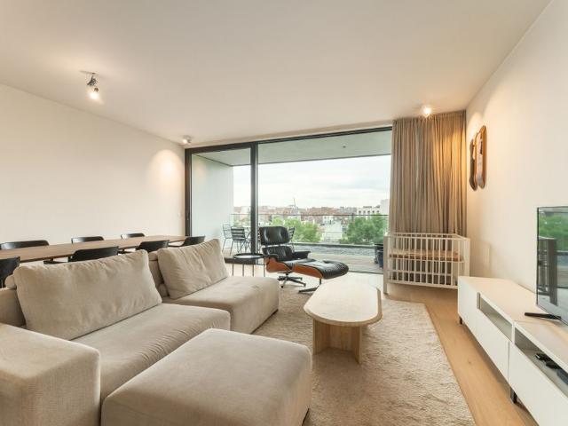 Prachtig appartement aan de Leie met dubbele garage