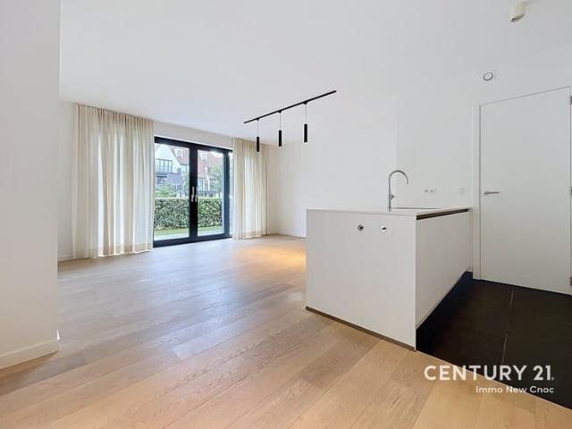 Prachtig appartement + GARAGE!