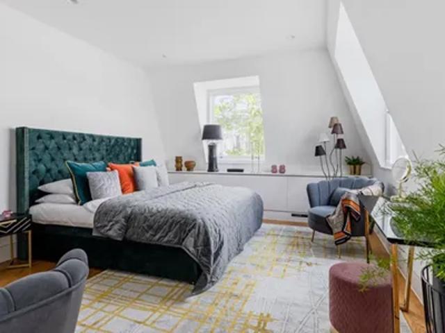 Prachtig appartement, gerenoveerd en gemeubileerd!