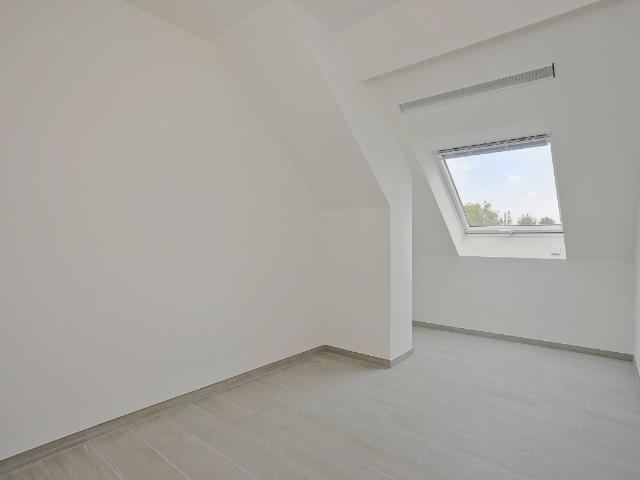 prachtig appartement met 2 slaapkamers & terras