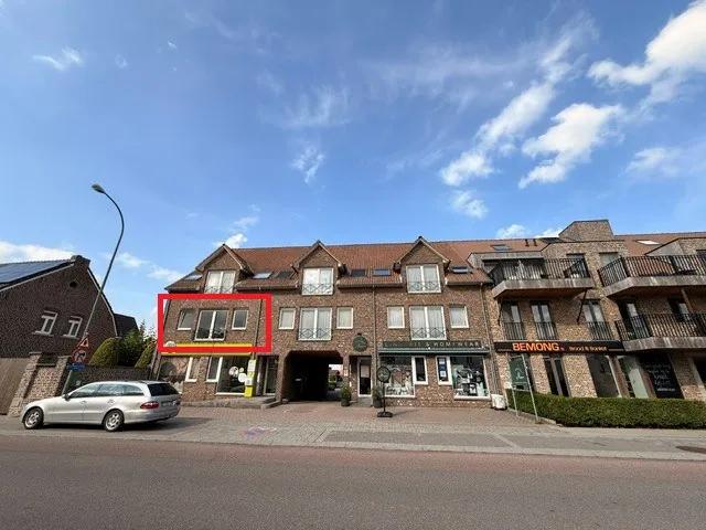 Prachtig appartement met 2 slaapkamers, terras en garage in het centrum van Dilsen