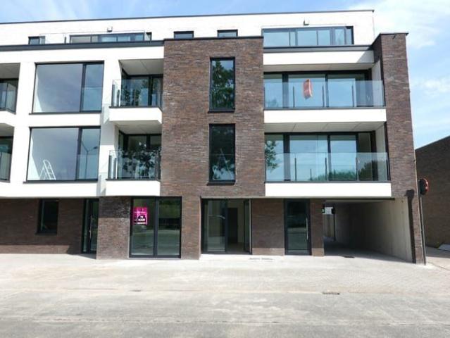 Prachtig appartement met autostaanplaats op uitstekende lig
