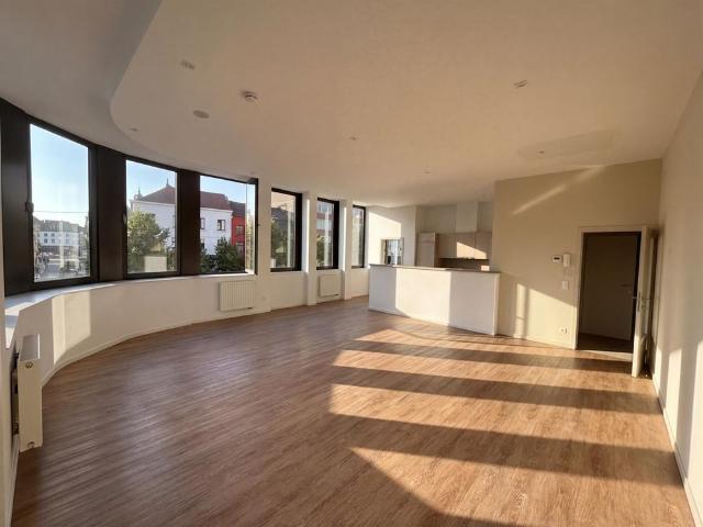 Prachtig appartement met één slaapkamer op de Hopmarkt