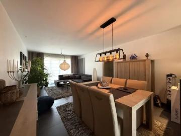 Prachtig appartement met terras en garage in het centrum van Lebbeke