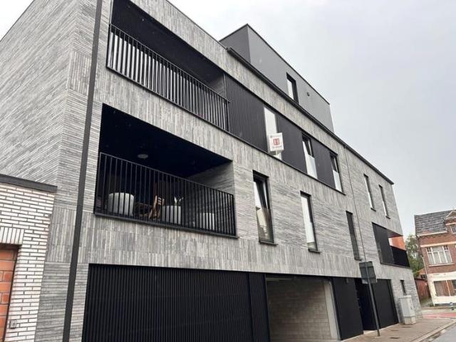 Prachtig appartement met twee slpks te Mol centrum