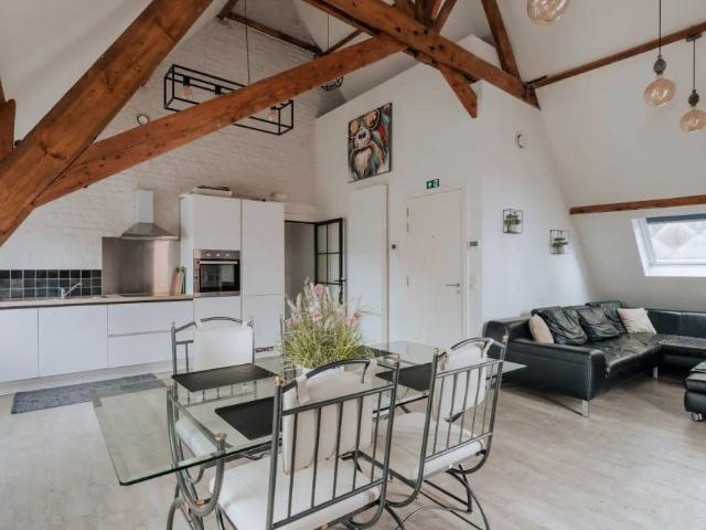 Prachtig duplexappartement in hartje Ieper