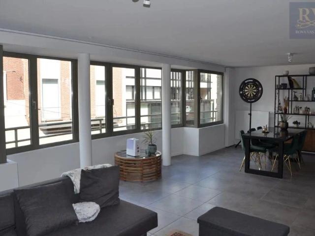 PRACHTIG EN RUIM APPARTEMENT MET 2 SLPK IN HET CENTRUM VAN BILZEN