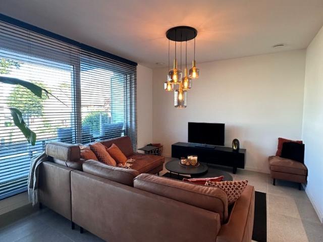 Prachtig gemeubeld appartement met 2 slpks te huur in Lommel