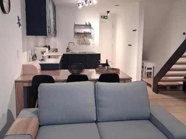 Prachtig gemeubelde duplex te huur