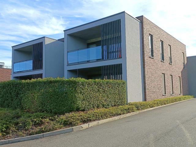 Prachtig gelijkvloers appartement met tuin en terras EPC