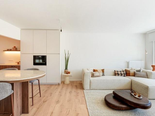 Prachtig gelijkvloers appartement met tuin te Heist aan Zee