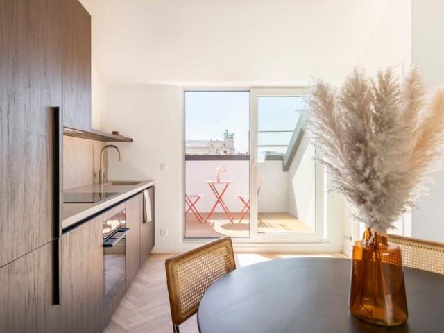 Prachtig gerenoveerd appartement te huur
