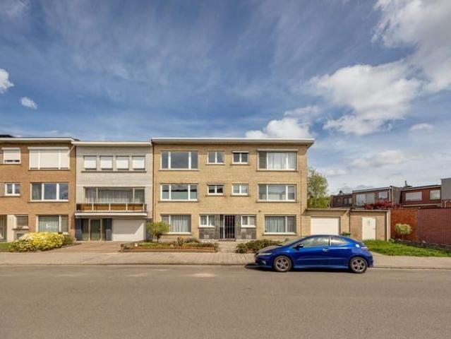 Prachtig gerenoveerd appartement met 2 slaapkamers