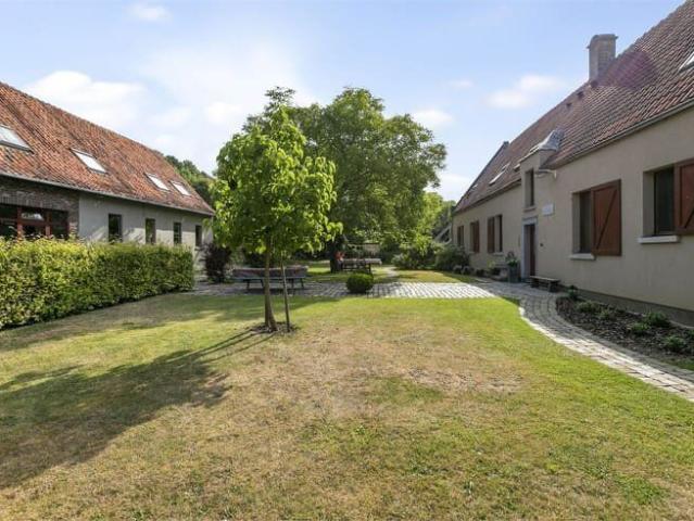 PRACHTIG IN HET GROEN GELEGEN APPARTEMENT TE ASSENT!