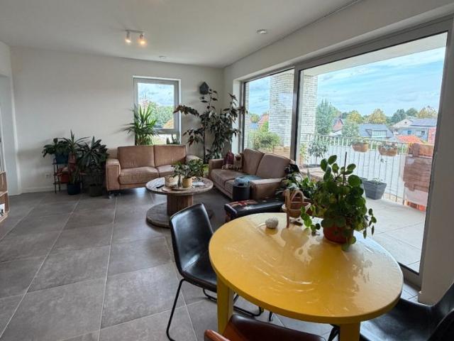 Prachtig nieuwbouwappartement met terras te huur in Geel