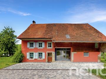 Prächtig renoviertes Bauernhaus mit Handwerksbetrieb im Herzen der Broye