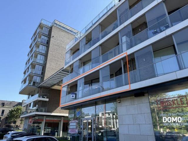 Prachtig ruim appartement met 3 slaapkamers op toplocatie i