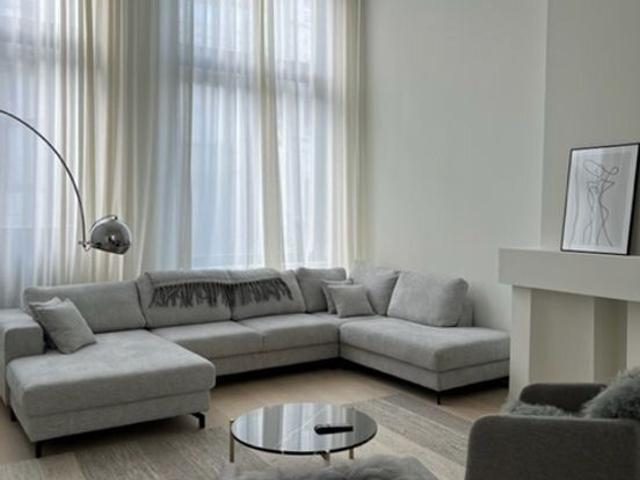 Prachtig ruim gemeubeld appartement met terras