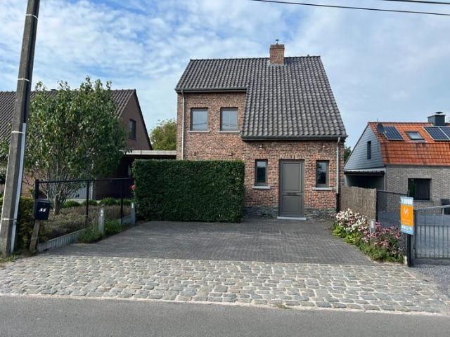 PRACHTIG & RUSTIG gelegen woning met LANDELIJK UITZICHT