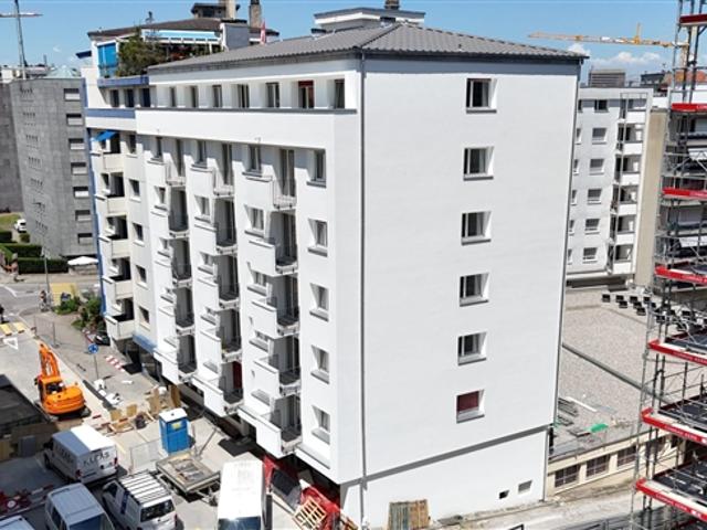Prächtige 3,5 Zimmer Wohnung in Fribourg – Stadtteil Pérolles – hell und komplett renoviert