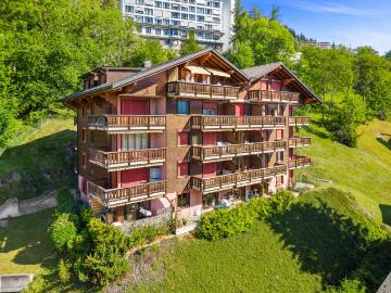 Prächtige 2,5 Zimmer Wohnung mit Balkon