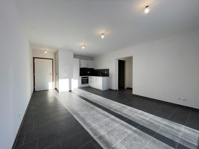 Prächtige 2,5 Zimmer Wohnung im ersten Stock