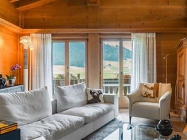 Prächtige 5,5 Zimmer Wohnung mit Panoramablick auf die Alpen – Château d'Oex