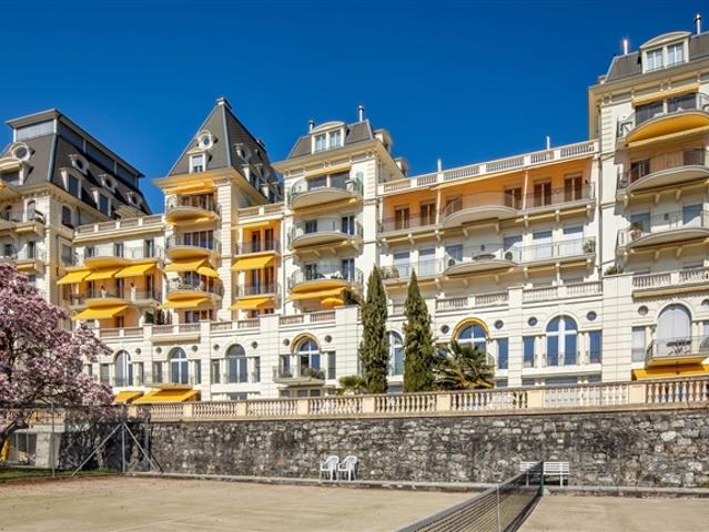 Prächtige 5,5 Zimmer Wohnung in einer prestigeträchtigen Residenz zum Verkauf im Zentrum von Montreux