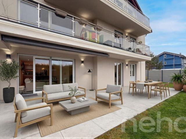 Prächtige 6,5 Zimmer Wohnung mit Garten und außergewöhnlicher Terrasse