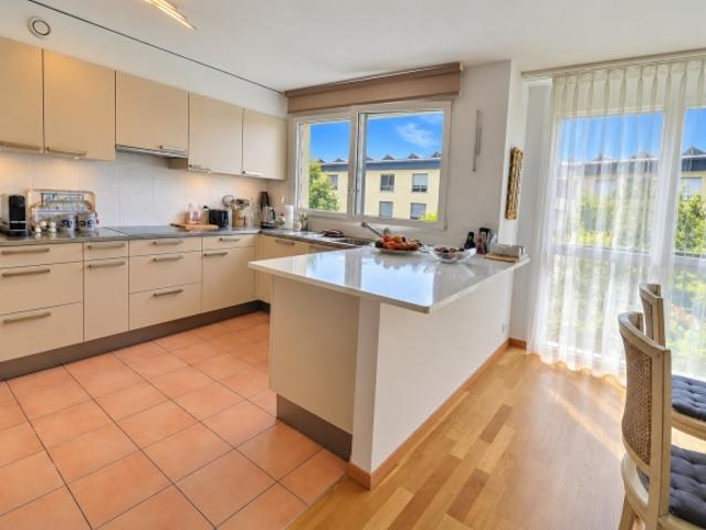 Prächtige bewohnte lebenslange Rentenwohnung ohne Rente
