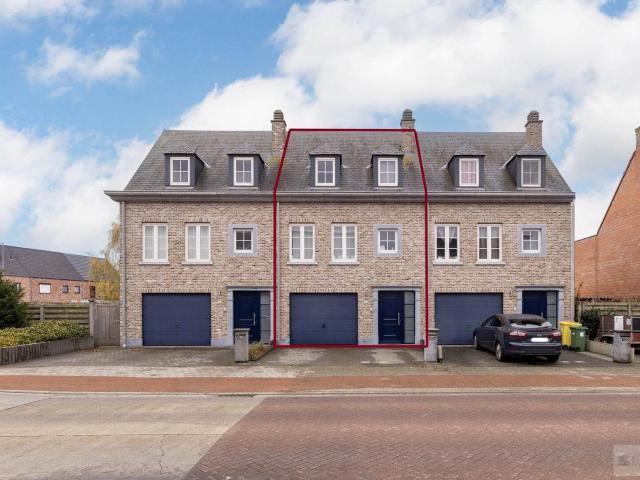 Prachtige bel etage woning met tuin in centrum Herenthout!