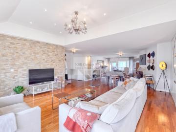 Prächtige Doppelhaus Penthouse Wohnung in Malagnou