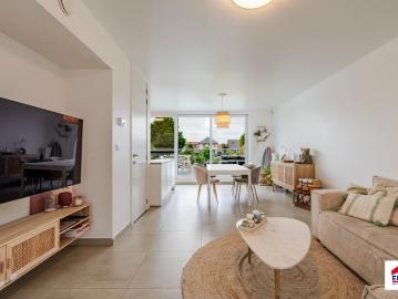 Prachtige duplex met 3 slaapkamers in Sint Pieters Leeuw